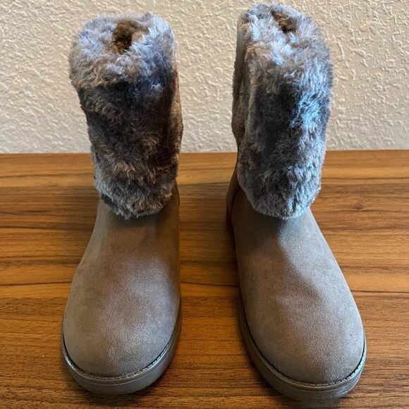 GBG Los Angeles Women's Aleya Faux Fur Winter Boots Sz 6 - Brand New with Tag - Picture 2 of 7